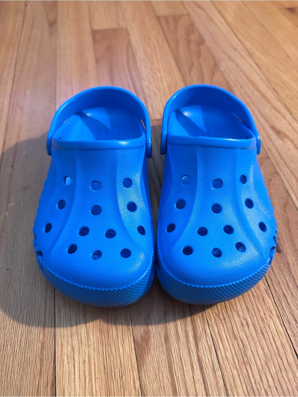 CROCS Kids Classic Clog in Bright Blue